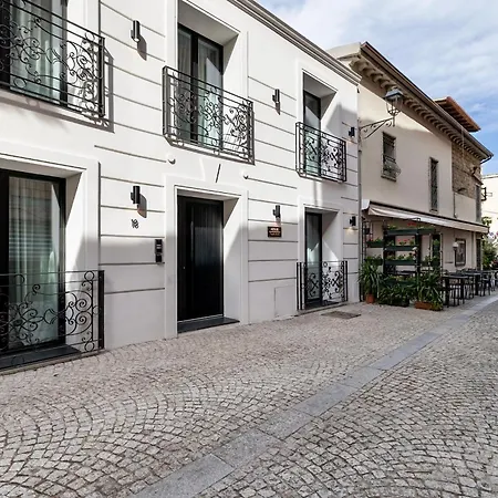 Azulis Tigellio 1 Refurbished 1br Apartment, Old Town * Ольбия