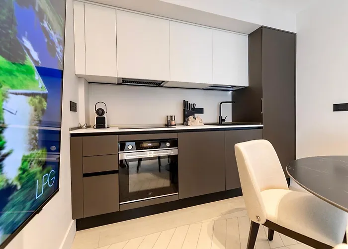 Luxurious 1br Azulis Suite#1 In Historical Centre * Olbia