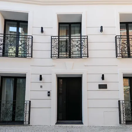 דירה Azulis Tigellio 1 Refurbished 1br Apartment, Old Town אולביה