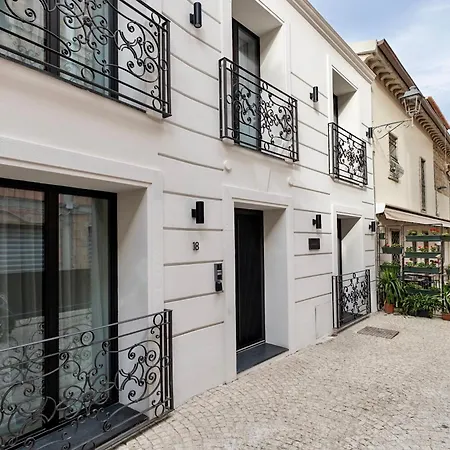 Apartment Azulis Tigellio 1 Refurbished 1br Apartment, Old Town *